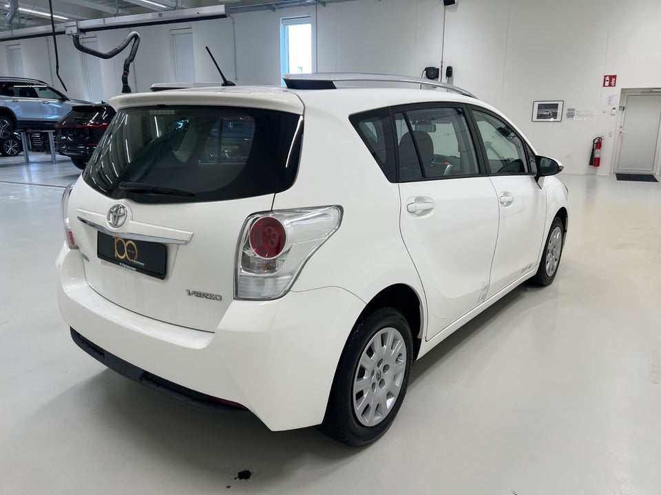 Toyota Sportsvan 1,6 D-4D T1 5d