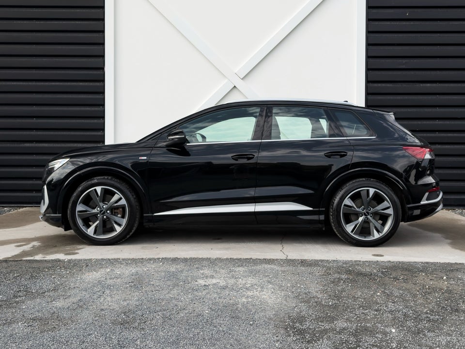 Audi Q4 e-tron 45 Attitude S-line quattro 5d