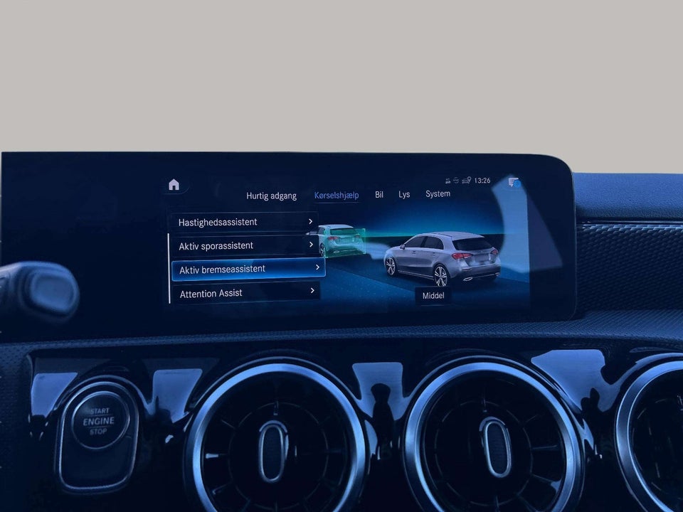 Mercedes A250 e 1,3 Progressive aut. 5d