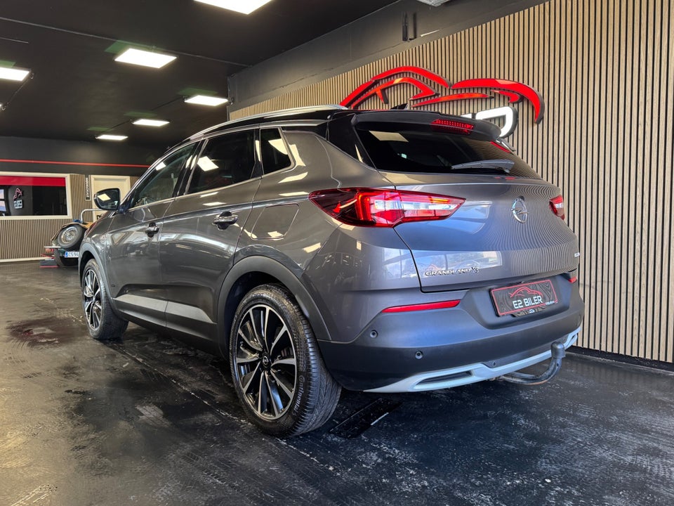 Opel Grandland X 1,6 Hybrid Ultimate aut. 5d