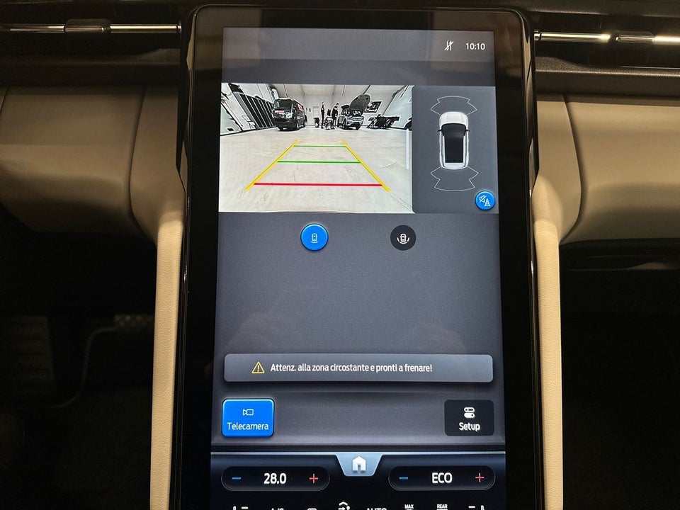 Ford Explorer 82 Premium Extended Range 5d