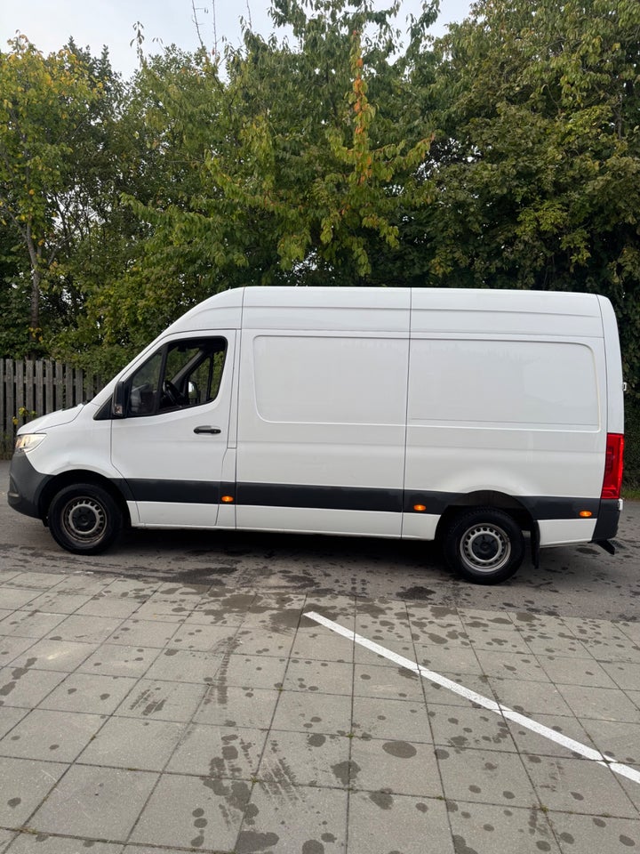 Mercedes Sprinter 317 2,0 CDi A2 Kassevogn aut. RWD