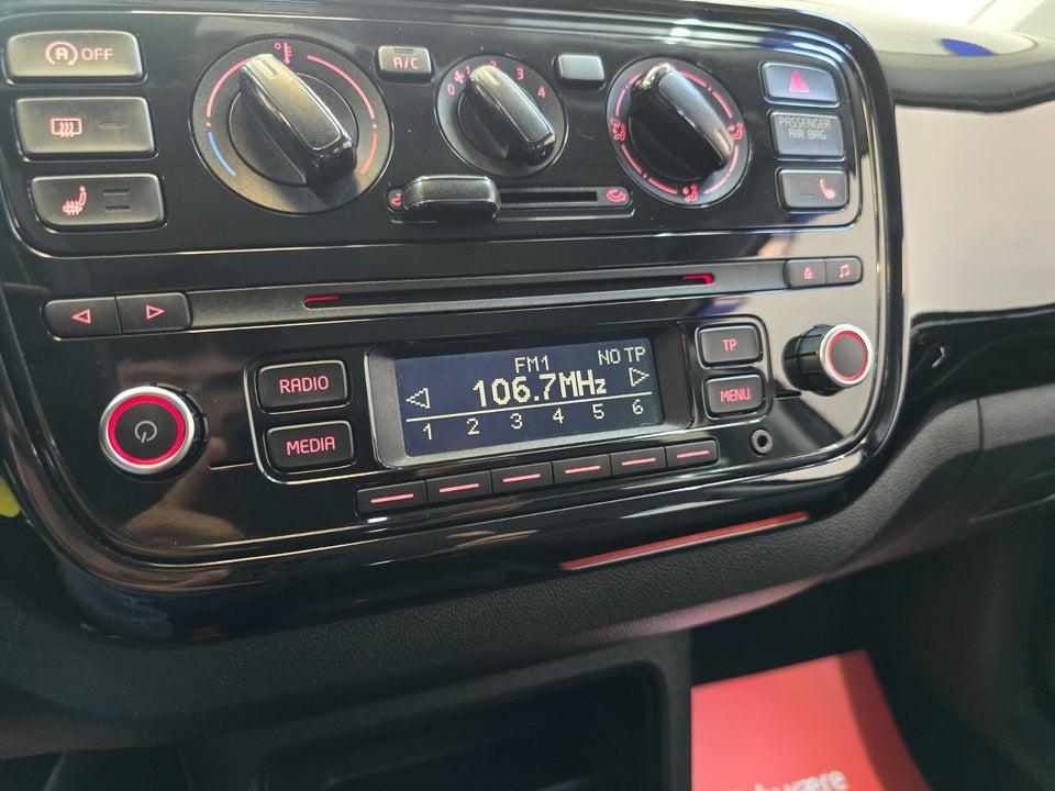 VW Up! 1,0 75 Move Up! BMT 5d