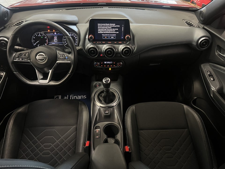 Nissan Juke 1,0 Dig-T 117 Tekna 5d