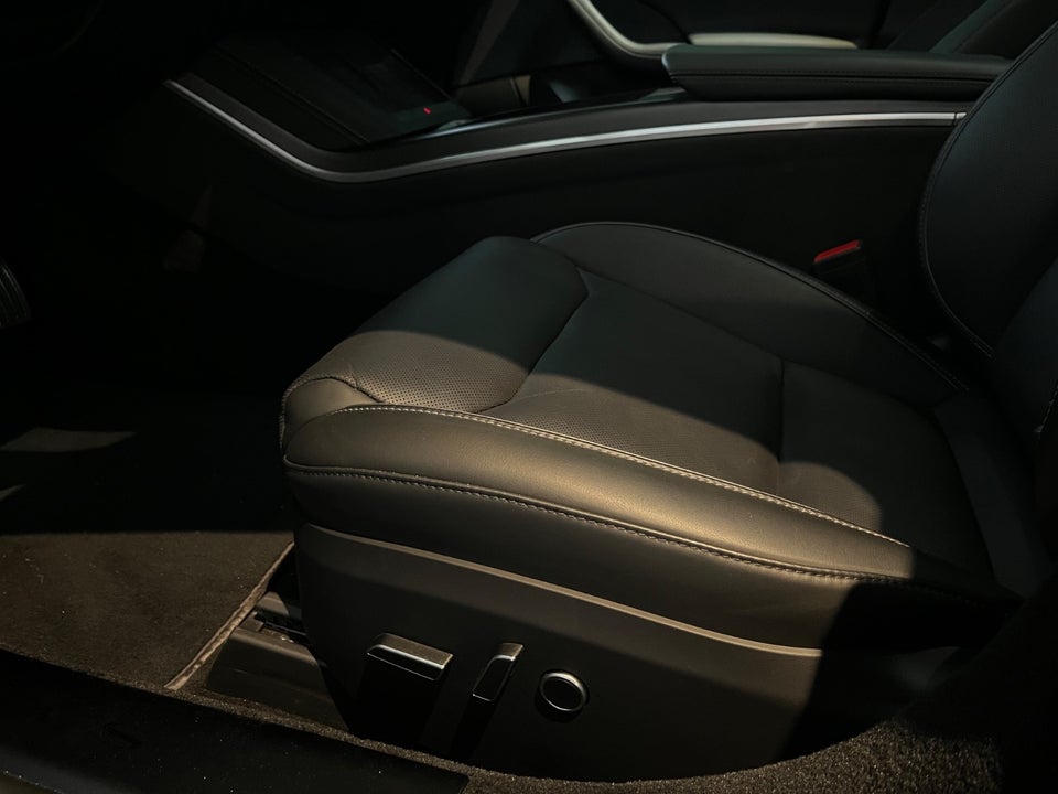 Tesla Model S Plaid Performance AWD 5d