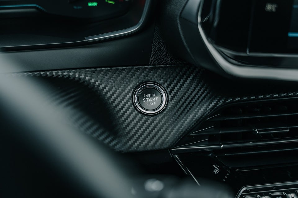 Peugeot e-208 50 Active Pack 5d