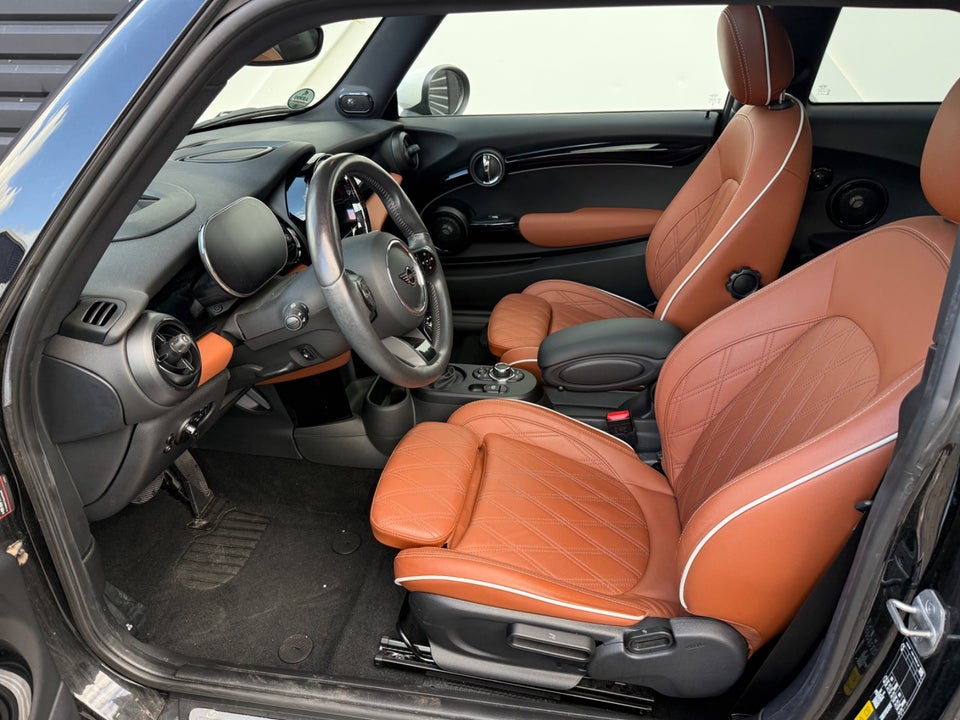 MINI Cooper SE Maximise 3d