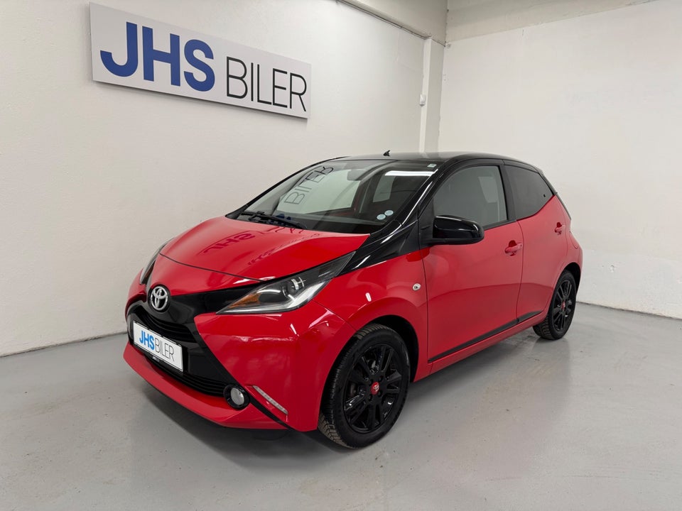Toyota Aygo 1,0 VVT-i x-black II 5d