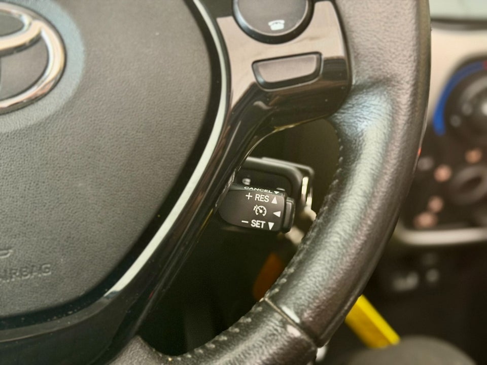 Toyota Aygo 1,0 VVT-i x-sky 5d