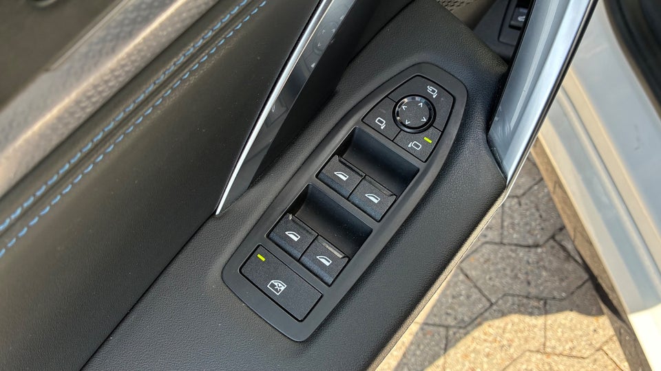 BMW iX1 eDrive20 M-Sport 5d