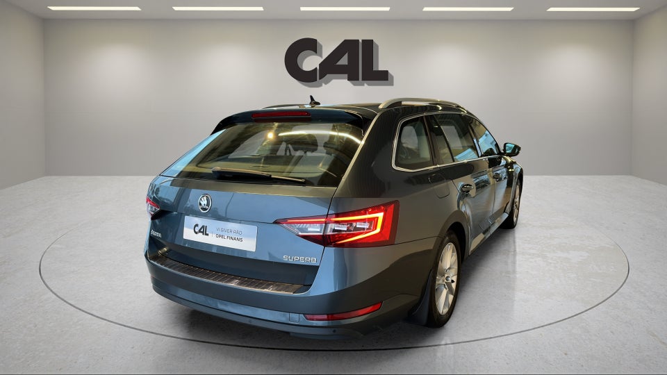 Skoda Superb 1,5 TSi 150 Style Business Combi DSG 5d