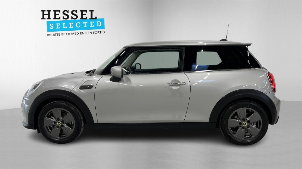 MINI Cooper SE Essential 3d
