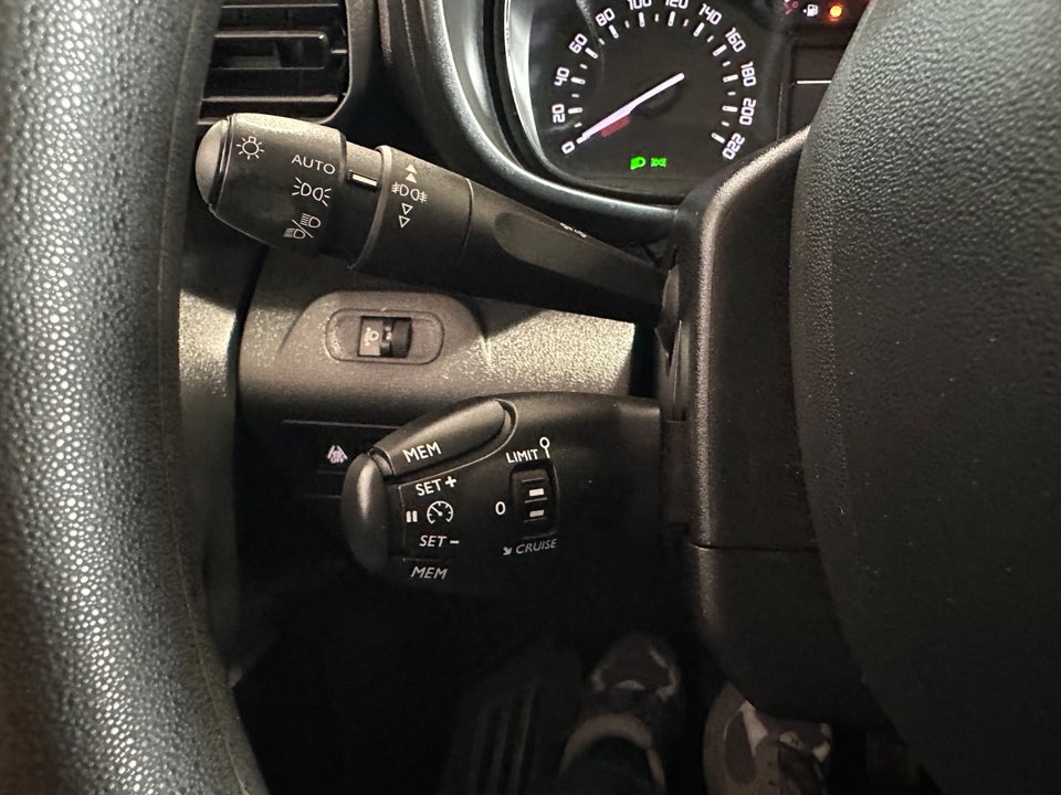 Citroën Berlingo 1,5 BlueHDi 100 L1 ProffLine Van