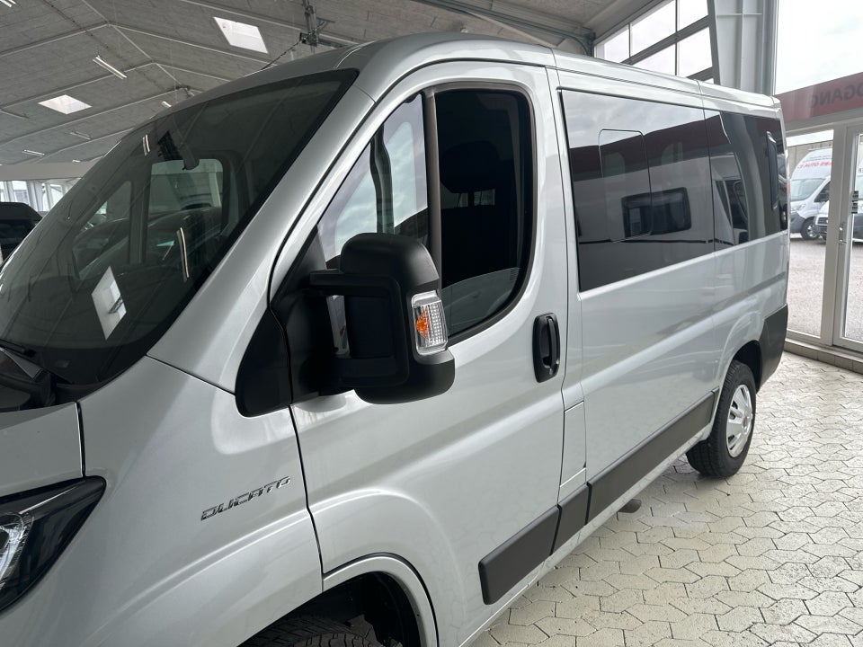 Fiat Ducato 30 2,3 MJT 180 Combinato L1H1