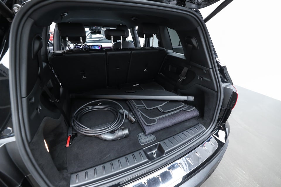 Mercedes EQB350 AMG Line 4Matic 7prs 5d