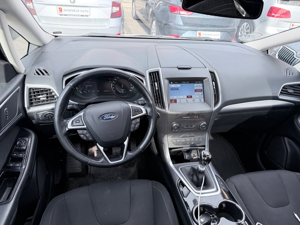 Ford S-MAX 1,5 SCTi 160 Titanium 5d