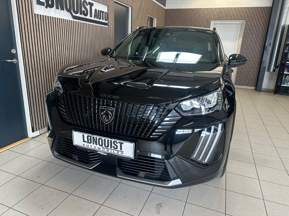 Peugeot 2008 1,2 PureTech 130 First Selection EAT8 5d
