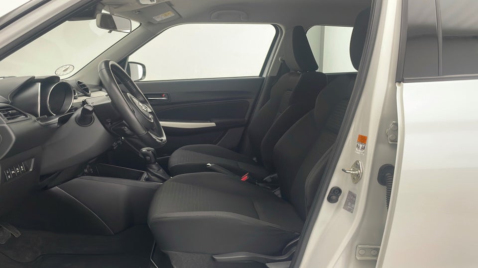 Suzuki Swift 1,2 mHybrid Action CVT 5d