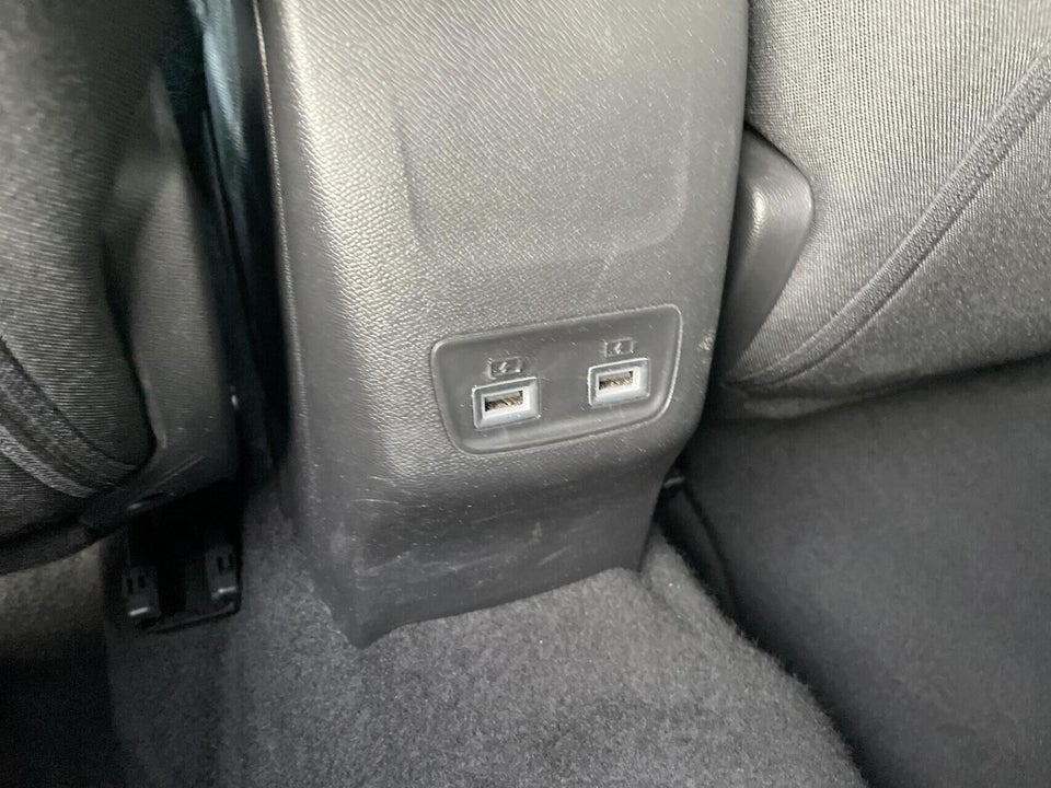 Peugeot e-2008 50 Allure 5d