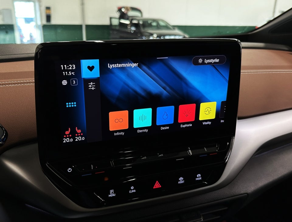 VW ID.4 77 Pro Performance Family 5d