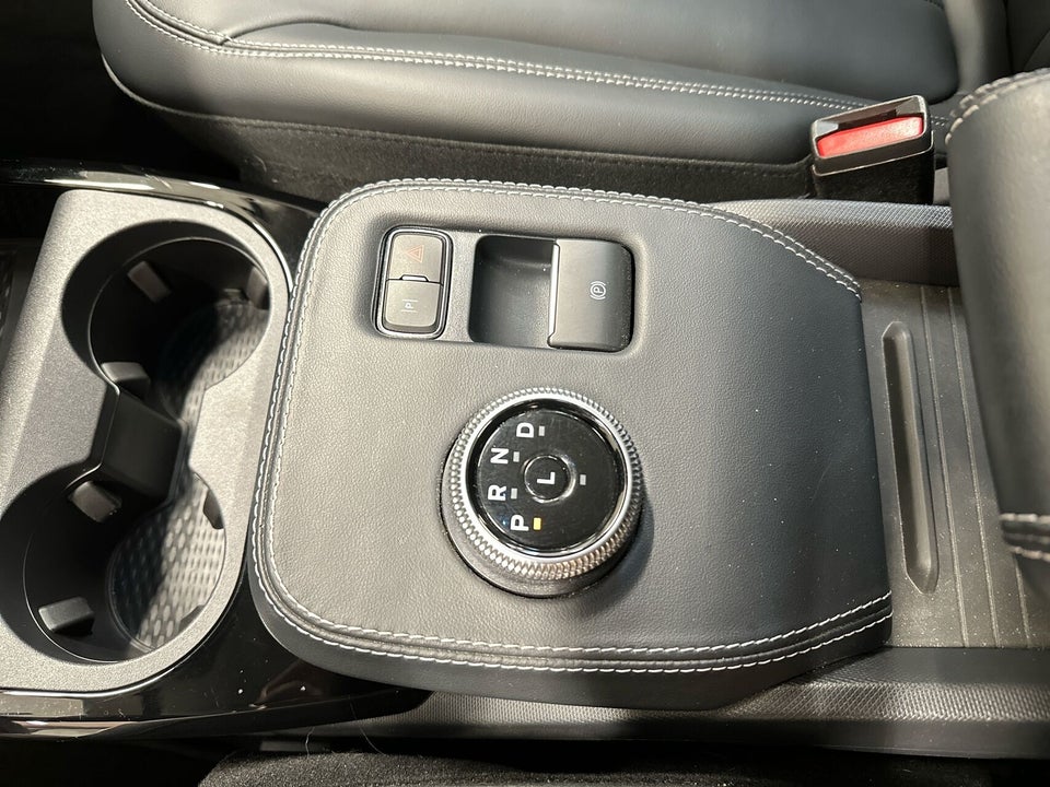 Ford Mustang Mach-E 70 Standard Range 5d