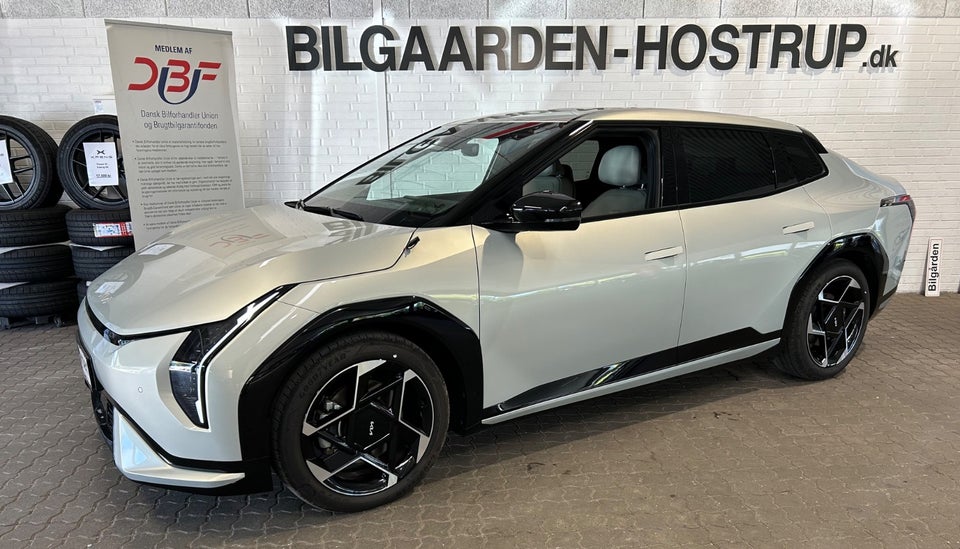 Kia EV4 81 Long Range GT-Line Fastback 4d