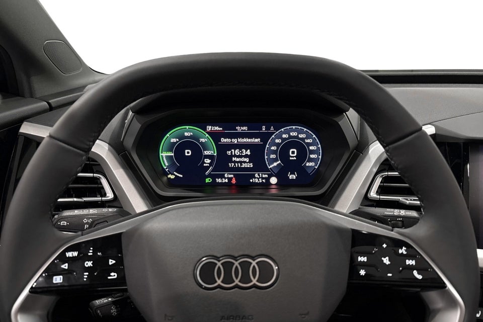 Audi Q4 e-tron 45 S-line Edition 5d