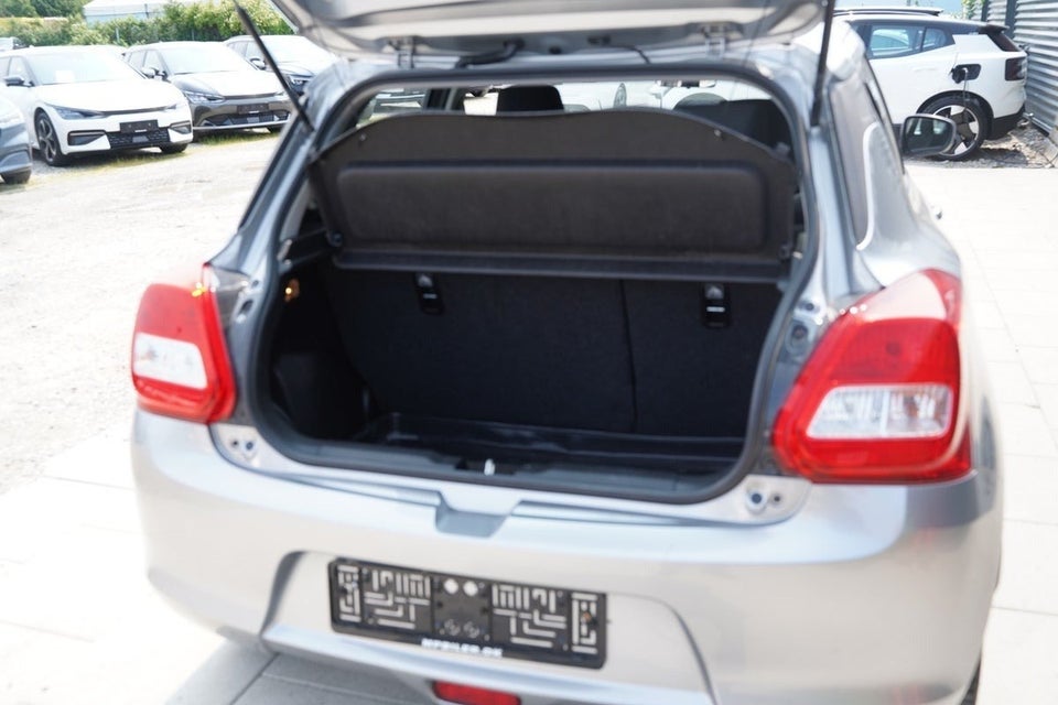 Suzuki Swift 1,2 Dualjet Club 5d