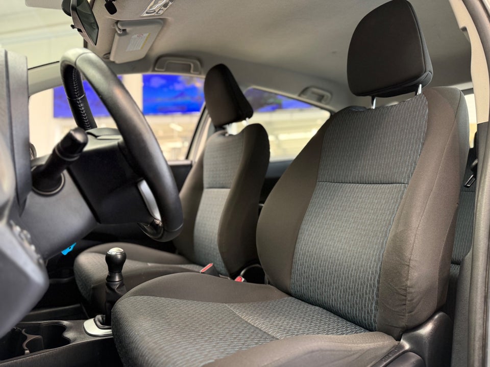 Toyota Yaris 1,0 VVT-i T1 Style 5d