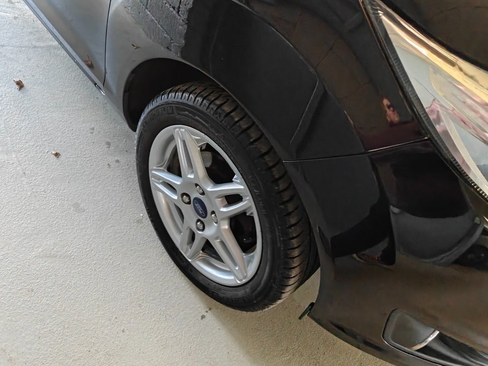 Ford Fiesta 1,0 SCTi 100 Titanium 5d