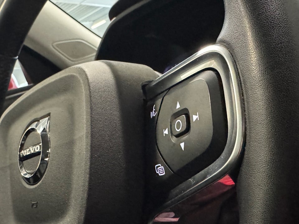 Volvo XC40 1,5 T4 ReCharge Inscription aut. 5d