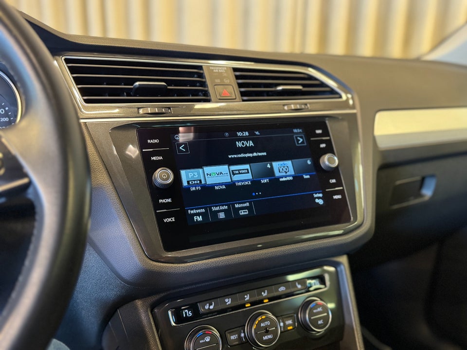 VW Tiguan 2,0 TDi 150 Comfortline DSG Van 5d