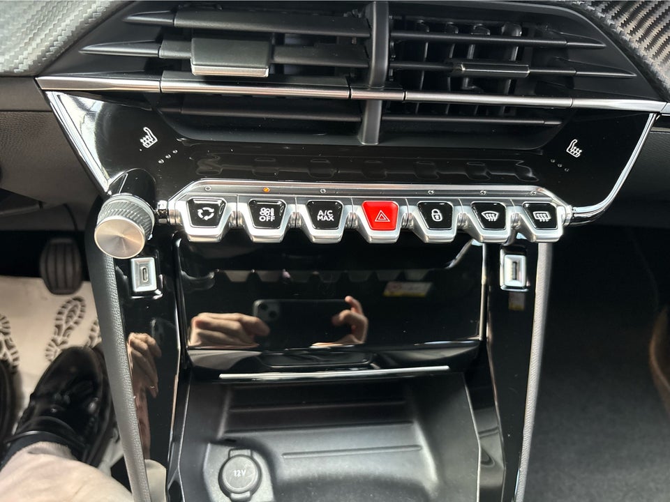 Peugeot 2008 1,2 PureTech 130 Allure 5d