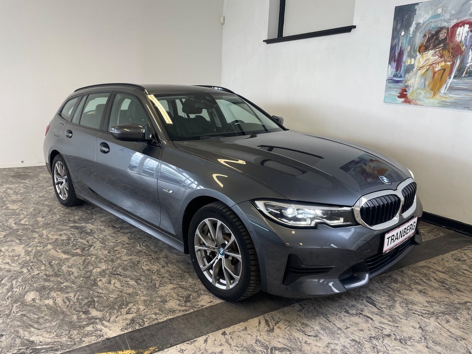 BMW 330e 2,0 Touring Sport Line aut. 5d