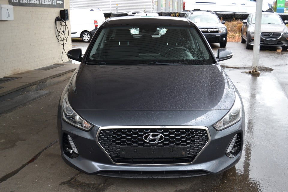 Hyundai i30 1,4 T-GDi Trend DCT 5d