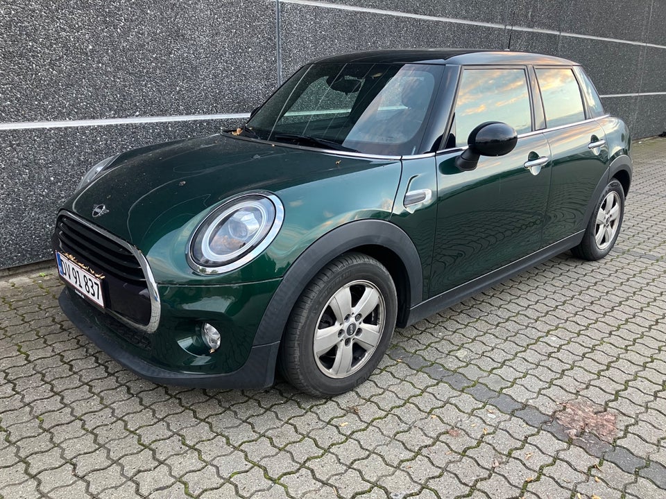 MINI Cooper 1,5 Essential aut. 5d