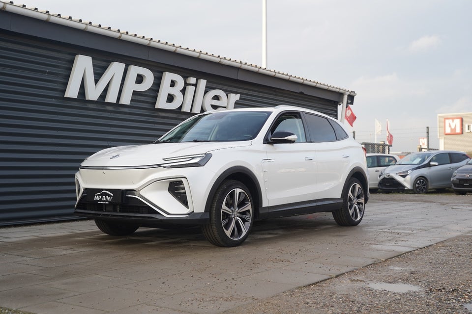 MG Marvel R Performance 5d