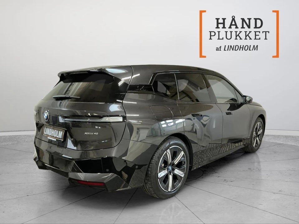 BMW iX xDrive40 Sport 5d