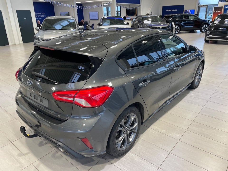 Ford Focus 1,0 EcoBoost ST-Line aut. 5d
