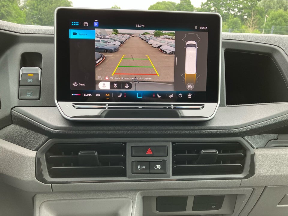 VW Crafter 35 2,0 TDi 177 Kassevogn L3H2 aut.