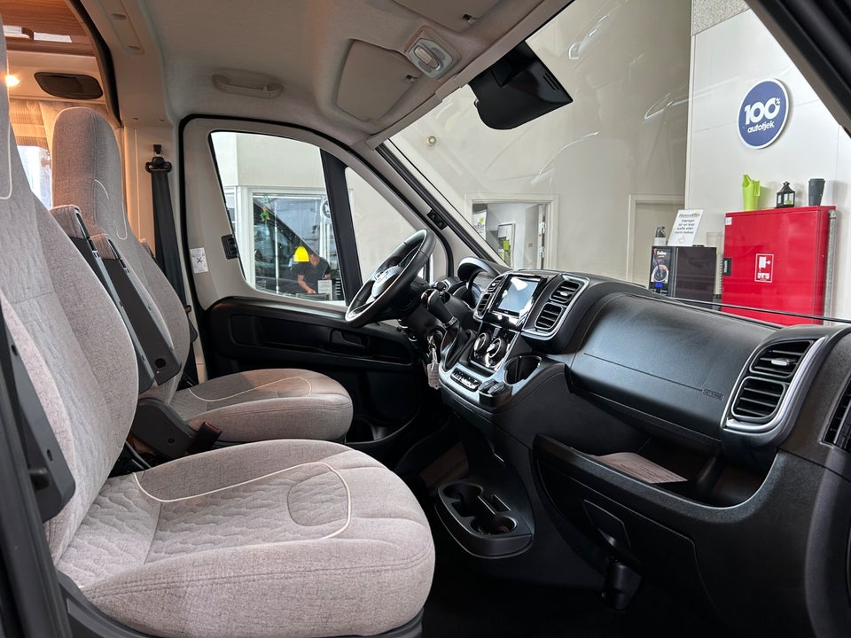 Fiat Carthago 2,2 Malibu 640 LE aut. 3d