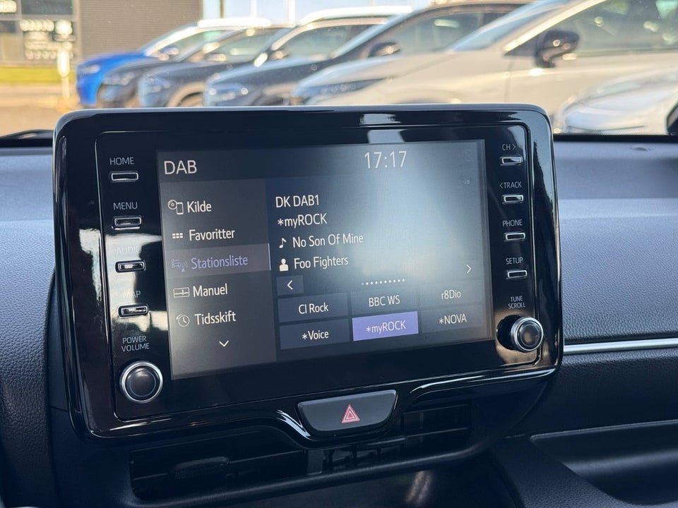 Toyota Yaris 1,5 Hybrid Active Tech+ Design e-CVT 5d