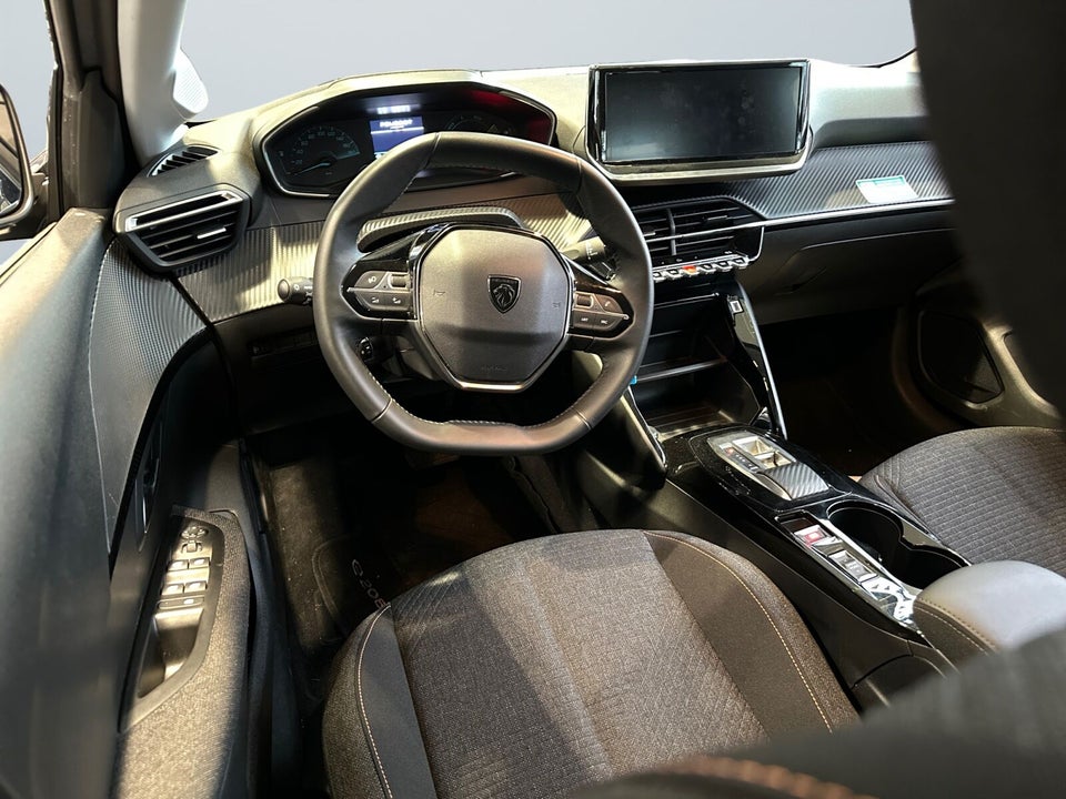 Peugeot e-208 50 Style 5d