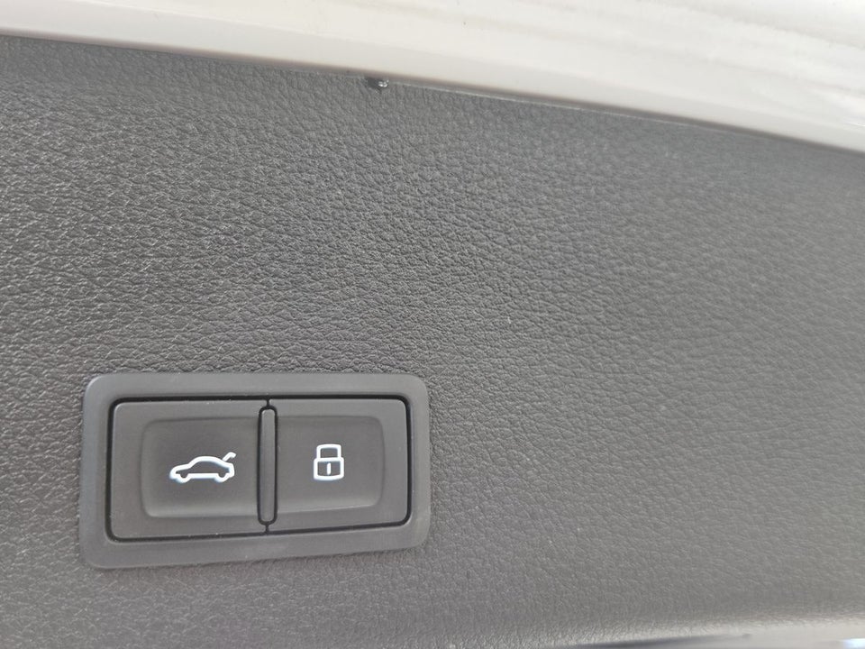 Audi e-tron 55 Advanced Prestige quattro 5d