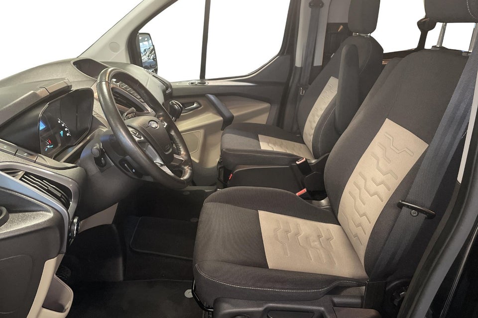 Ford Tourneo Custom 310L 2,0 TDCi 130 5d