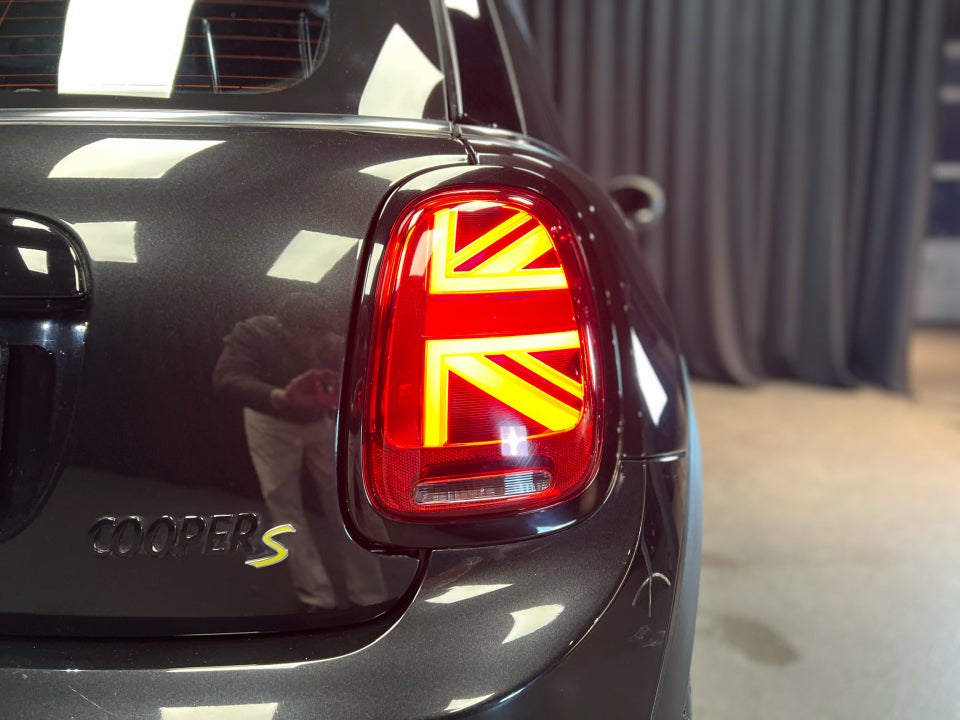 MINI Cooper SE Edition Premium Plus 3d