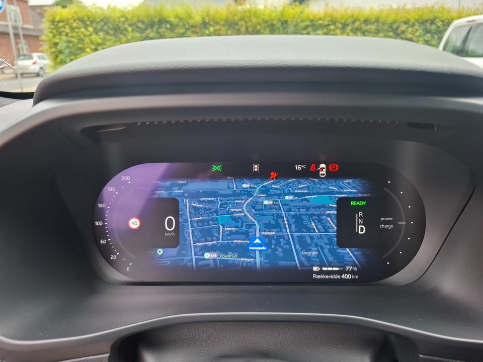 Volvo XC40 ReCharge Extended Range Plus 5d