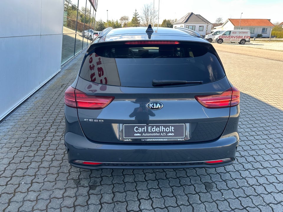Kia Ceed 1,4 T-GDi Intro Edition SW DCT 5d