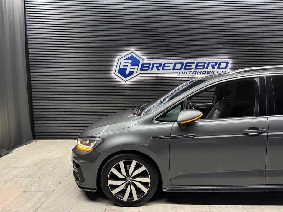 VW Touran 2,0 TDi 190 R-line DSG 7prs 5d