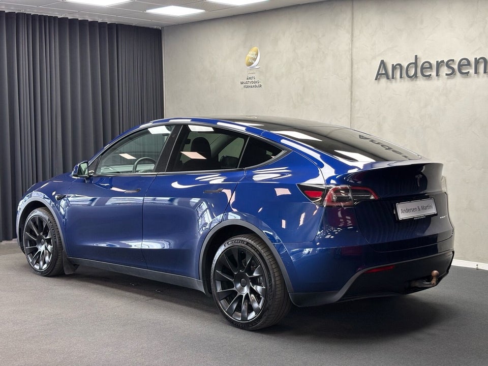Tesla Model Y Long Range AWD 5d